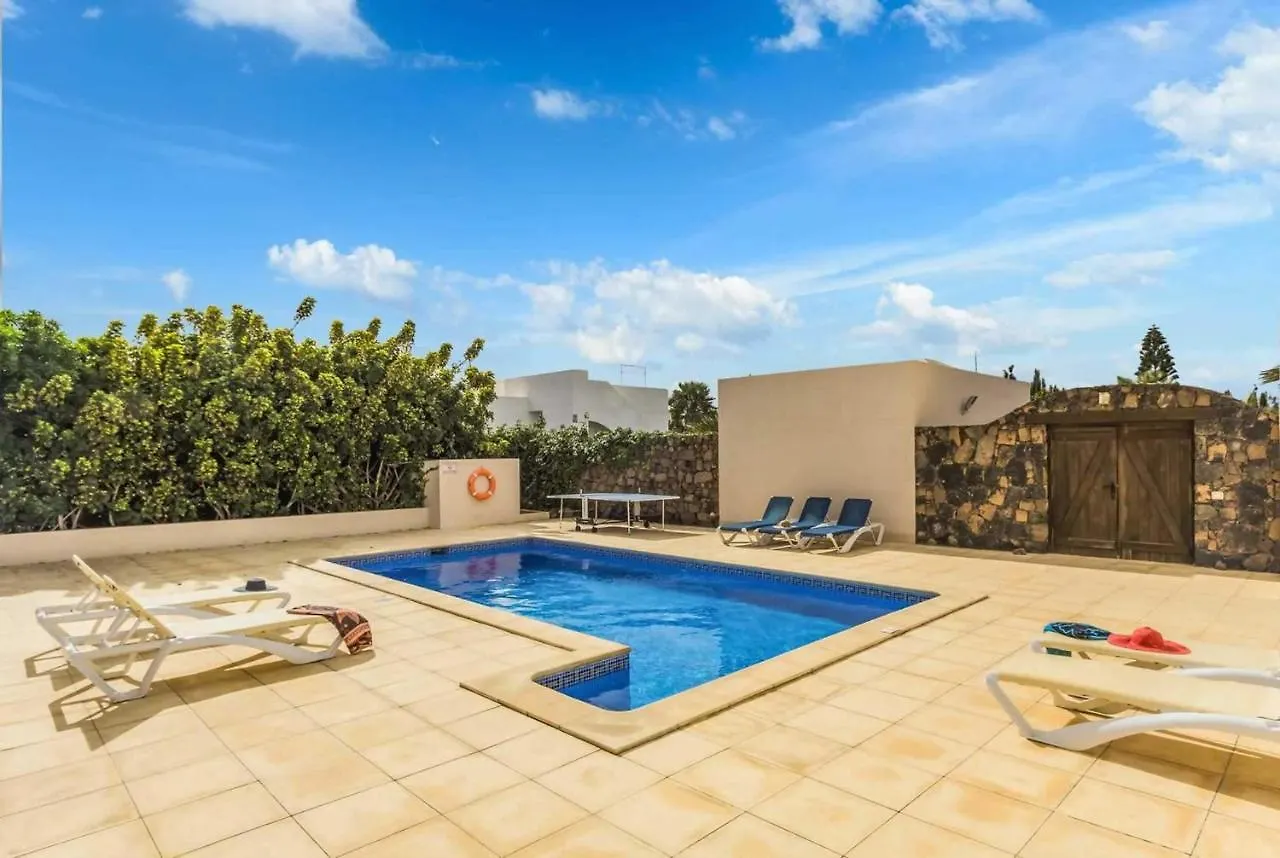 Villa De Suenos Lajares Spain